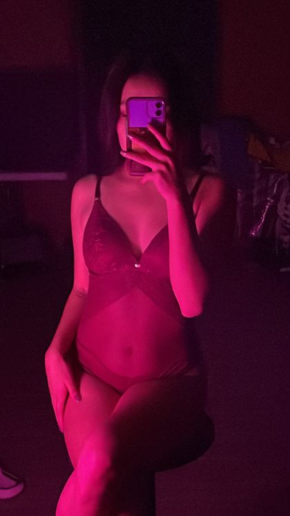cheerrykissees OnlyFans picture