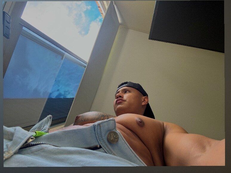 san_1carlos OnlyFans profile picture