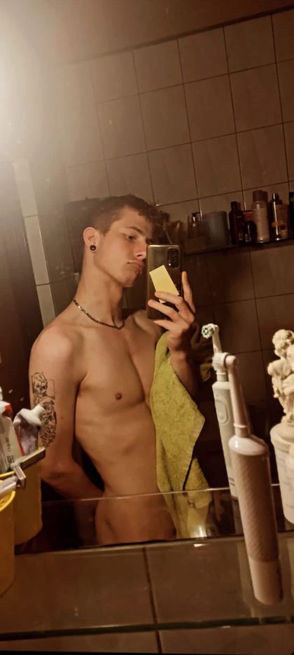 alepachniesz OnlyFans picture