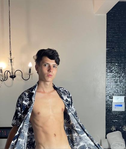 valenteenhot OnlyFans picture