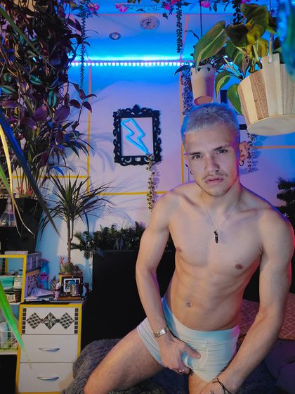 onyxlorenzo OnlyFans picture