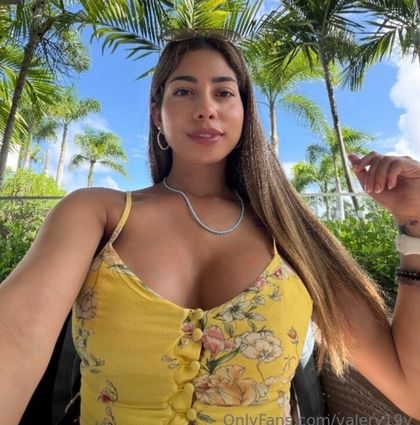 valery19y OnlyFans picture