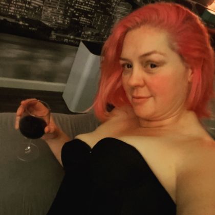 curvyblondebombshell420 OnlyFans picture