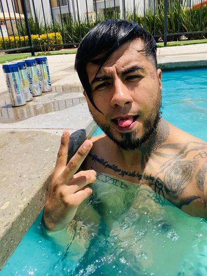 elmadmanwey OnlyFans picture