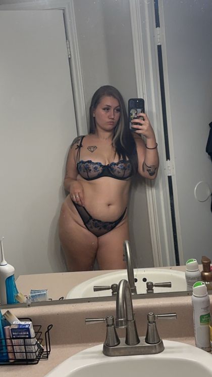 isilamackenzie OnlyFans picture