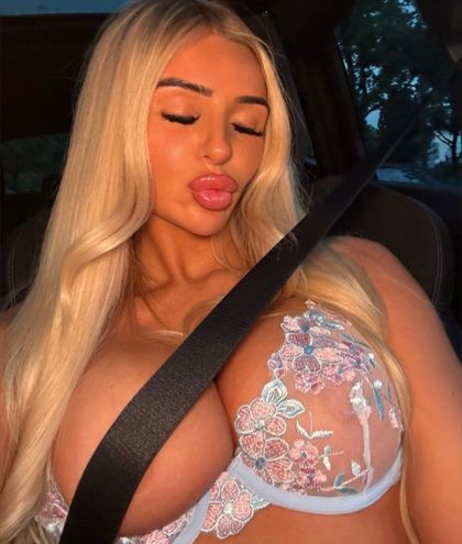 elliexmaeee OnlyFans picture
