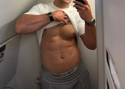 tall_hunk_free OnlyFans picture
