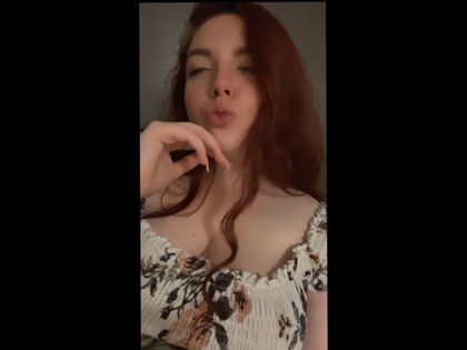 lilylunaticc OnlyFans picture