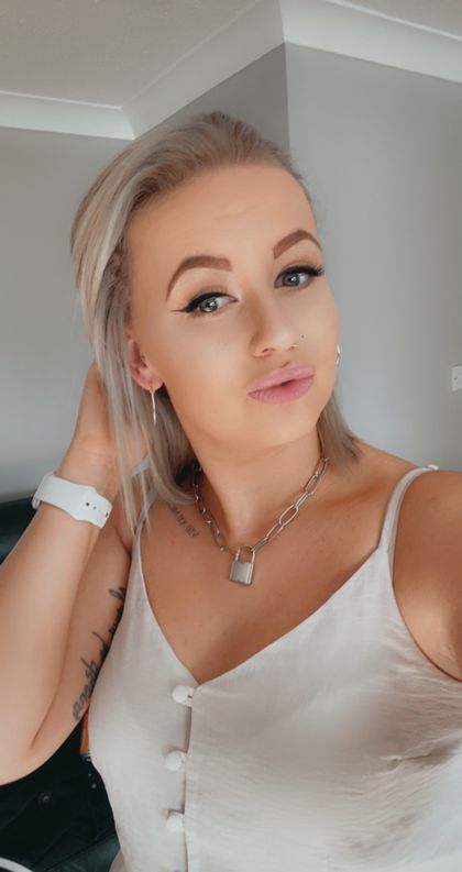 Best Hot Lani___ OnlyFans Accounts | FansMetrics.com
