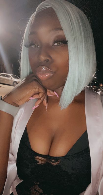 momodaqueen OnlyFans picture