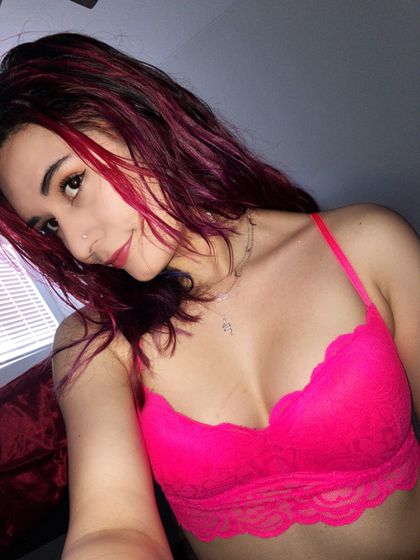 neonmoonbaby OnlyFans picture