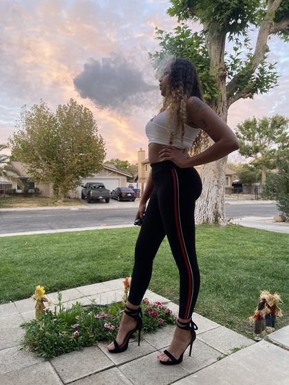 itsasmallworld23 OnlyFans picture