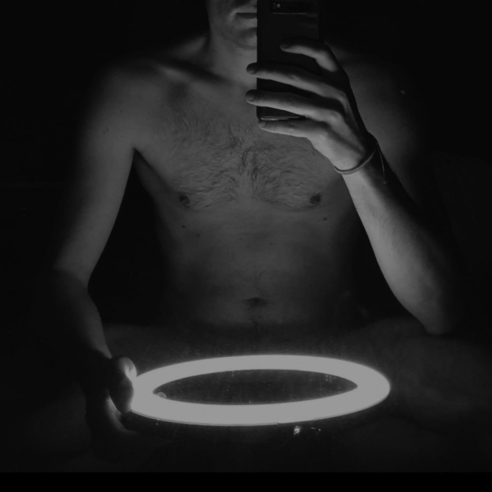 enlared OnlyFans profile picture