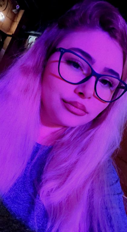 Best Hot Alexya OnlyFans Accounts | FansMetrics.com