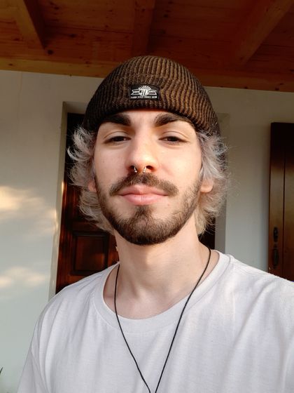 whitehairguy OnlyFans picture