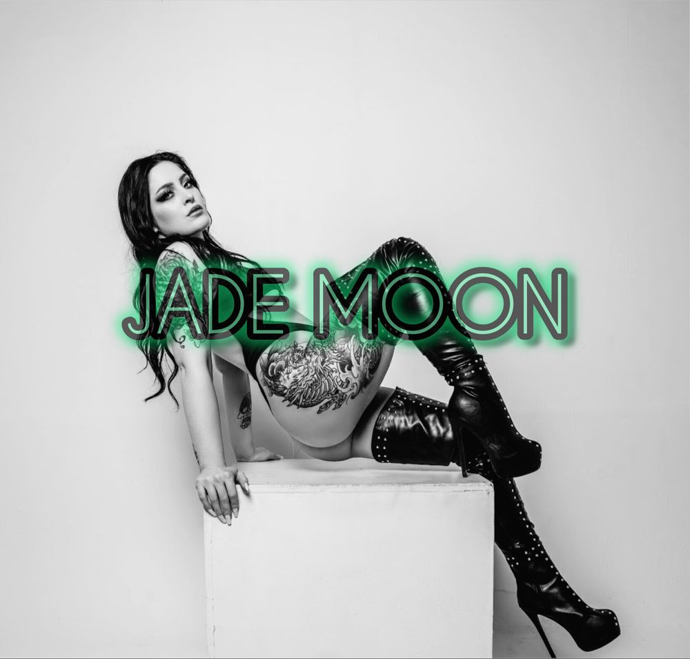 jade_moon OnlyFans profile picture