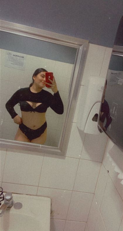 girlcinnamon OnlyFans picture
