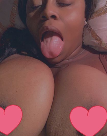 everythingisyoursxxx OnlyFans picture