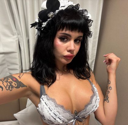 roxyrevolver OnlyFans picture