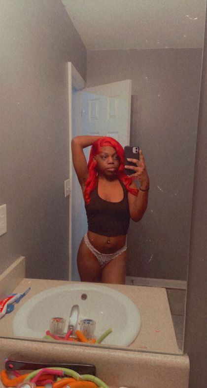 thatbitchkirea OnlyFans picture