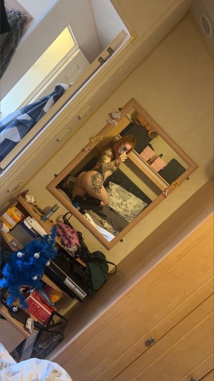 lovelyninxxx OnlyFans picture