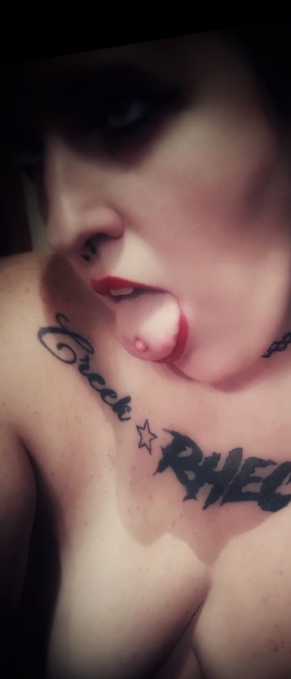 kinkysubmissive13 OnlyFans picture