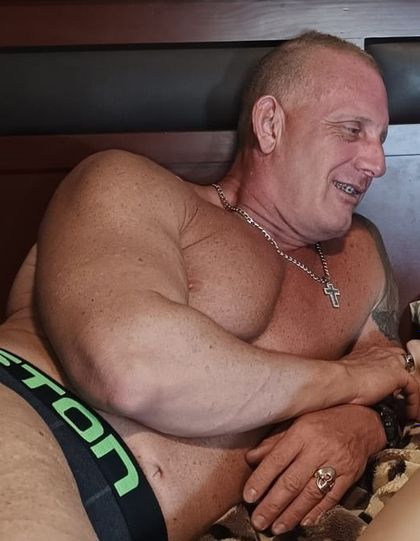 mistervegas4u OnlyFans picture