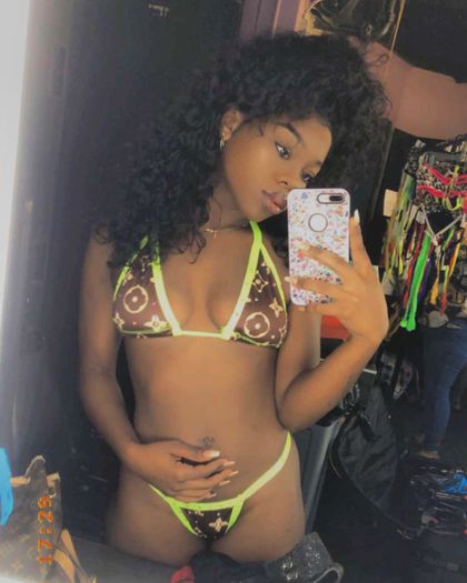 lovelyy_nae OnlyFans picture