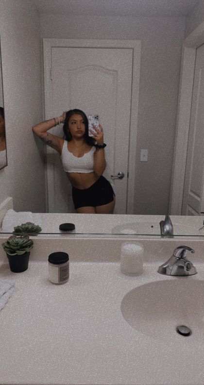 rhiiii896 OnlyFans picture