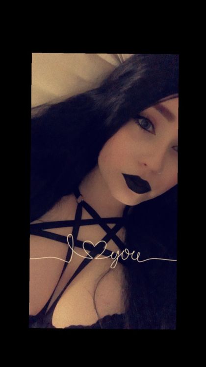 redivysgarden OnlyFans picture