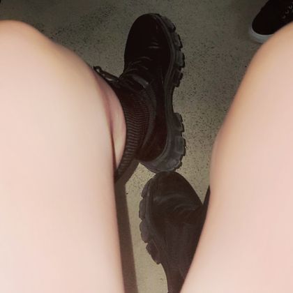 heytheredelilahmaevip OnlyFans picture