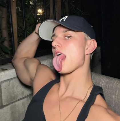 gavincroghan_monthly OnlyFans picture