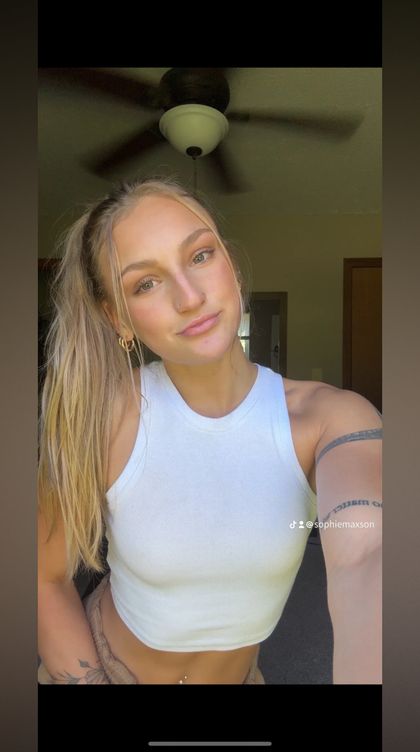 sophiemaxson OnlyFans picture