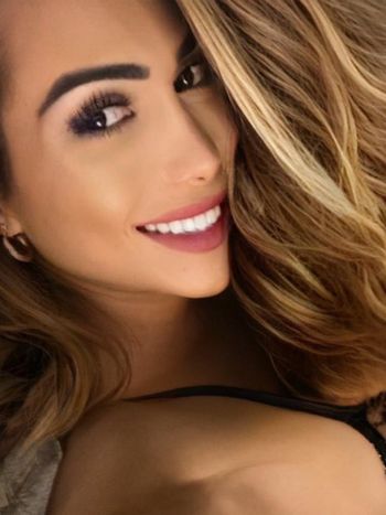 ninalavera OnlyFans - Free Trial - Photos - Socials | FansMetrics.com