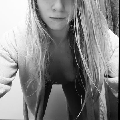 sexywife6996 OnlyFans picture
