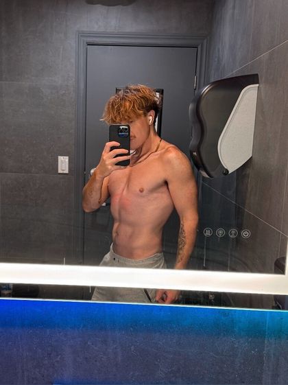 uncuteire OnlyFans picture