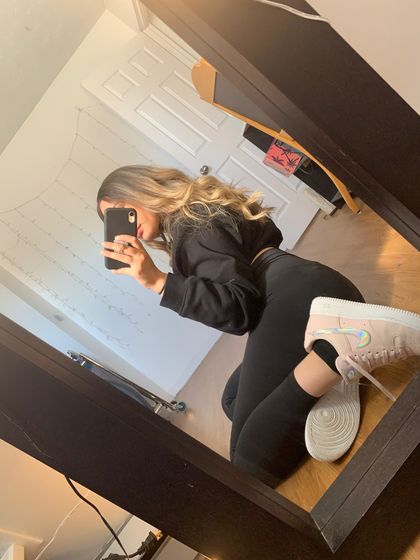 Best Hot Lexie_r OnlyFans Accounts | FansMetrics.com