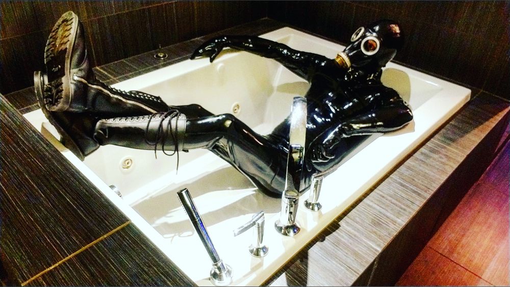 dukejacklatex OnlyFans profile picture