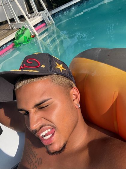 dwins OnlyFans picture
