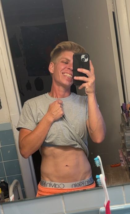 holly691 OnlyFans picture