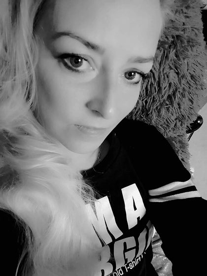 rebeccamari OnlyFans picture