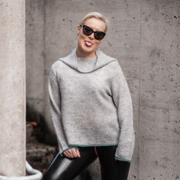 kristakrealtor OnlyFans - Free Trial - Photos - Socials FansMetrics