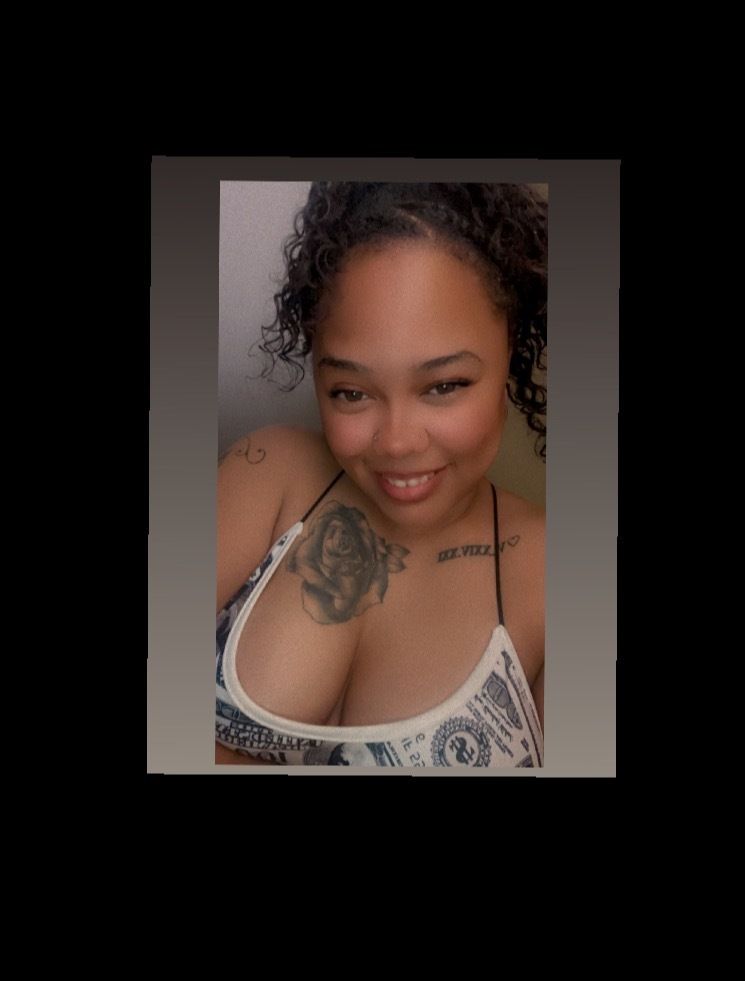 mysteriouslyunique31 OnlyFans profile picture