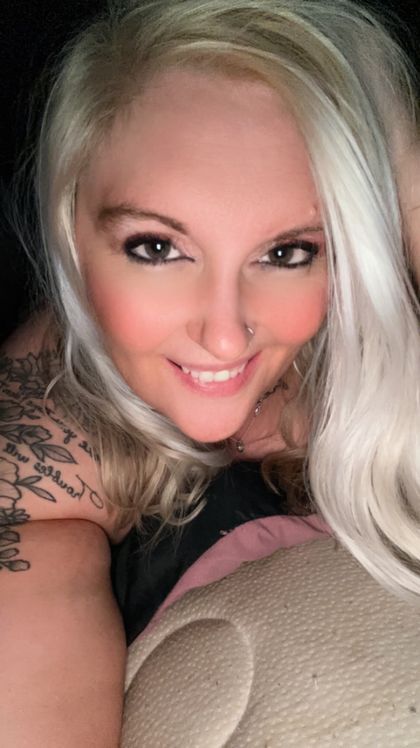 blondetattedmama OnlyFans picture