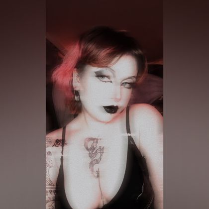 velvetvixen999 OnlyFans picture