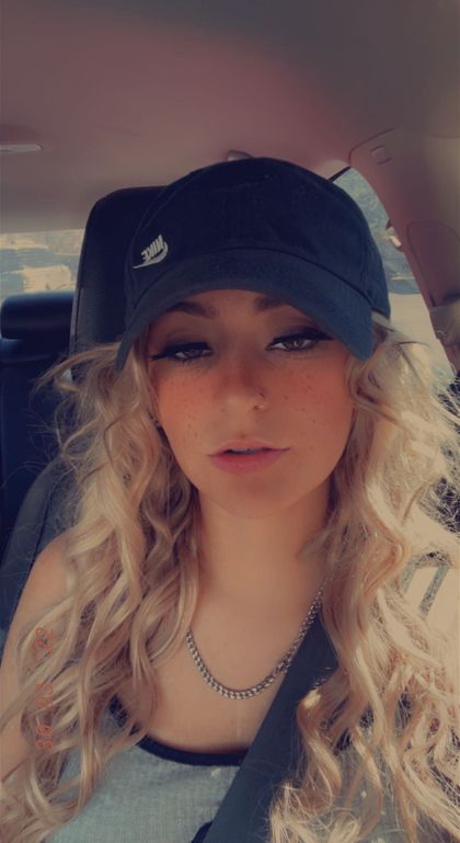 stephaniegwenxxx OnlyFans picture