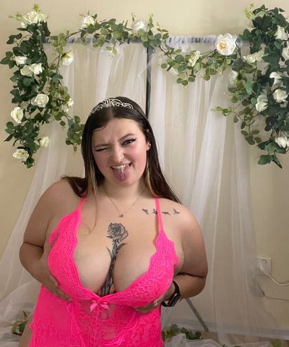 thiccwhitechick OnlyFans picture