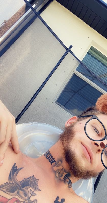 danlng OnlyFans picture