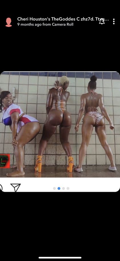 latonyalust OnlyFans picture