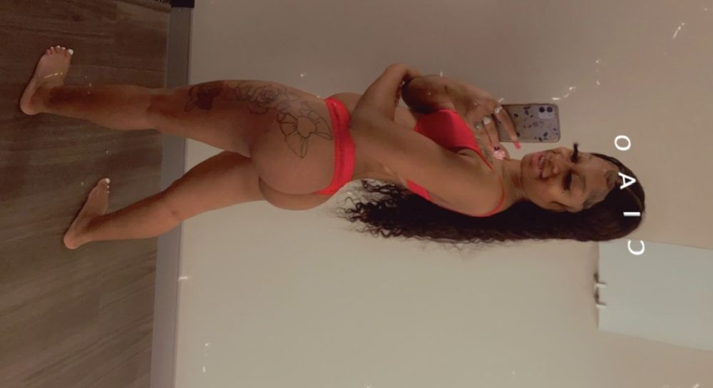 carlyyyy OnlyFans profile picture